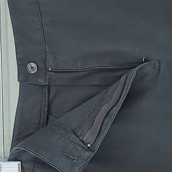 COLDWATER CREEK Women's Black Cotton / Spandex Capri Pants - Size 16 - Picture 3 of 10